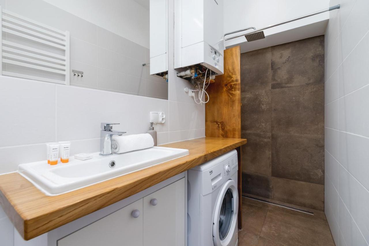 Old Town Apartments Basztowa By Renters Krakau Buitenkant foto